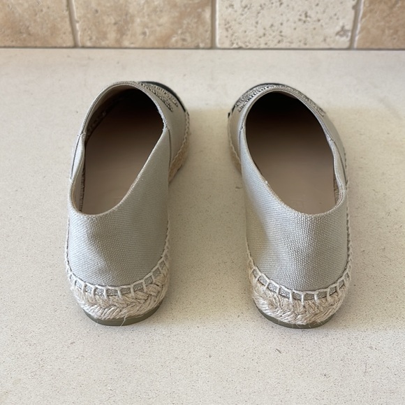 BRAND NEW Size 7 CHANEL Espadrilles in Beige and Black - Picture 5 of 12